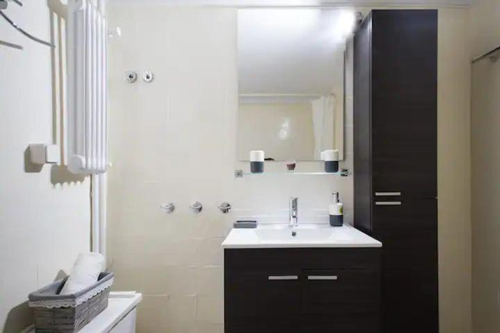 Апартаменты A.B.L One Metro Katehaki Афины Экстерьер фото